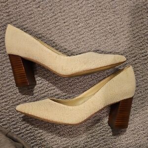 Marc Fisher Cream Women's Heels 6.5